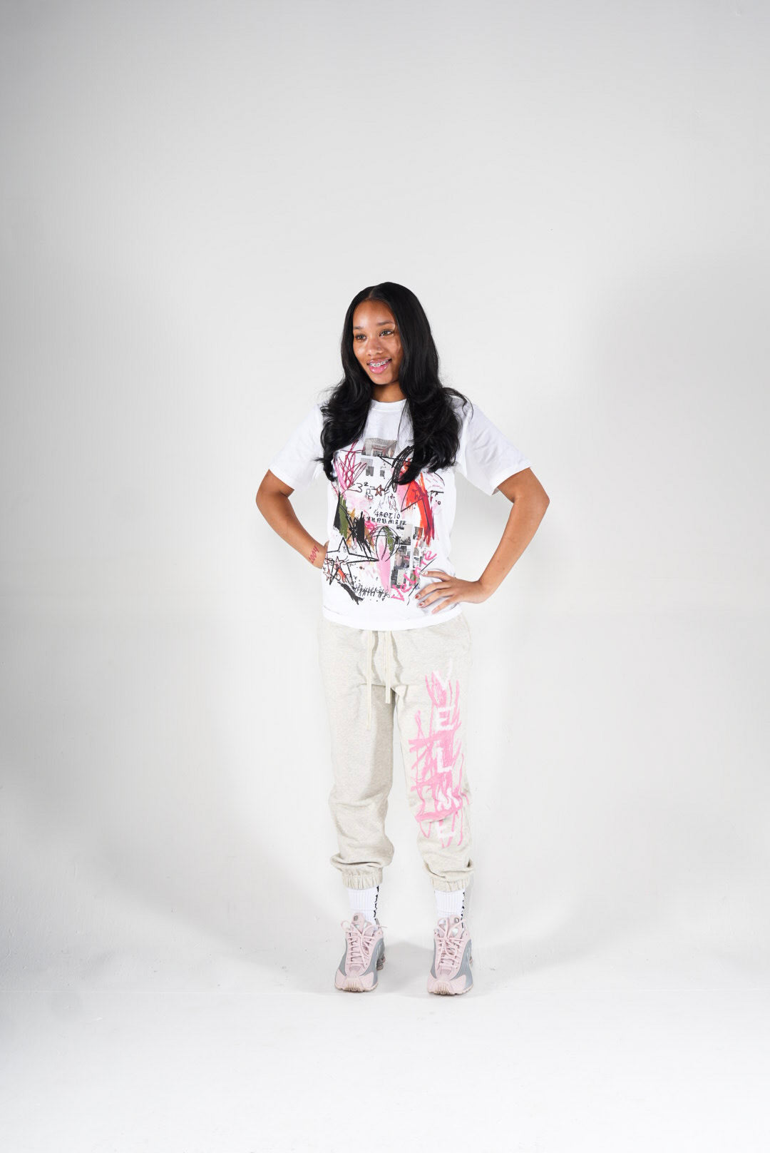 VELME “keep art weird” Sweats.