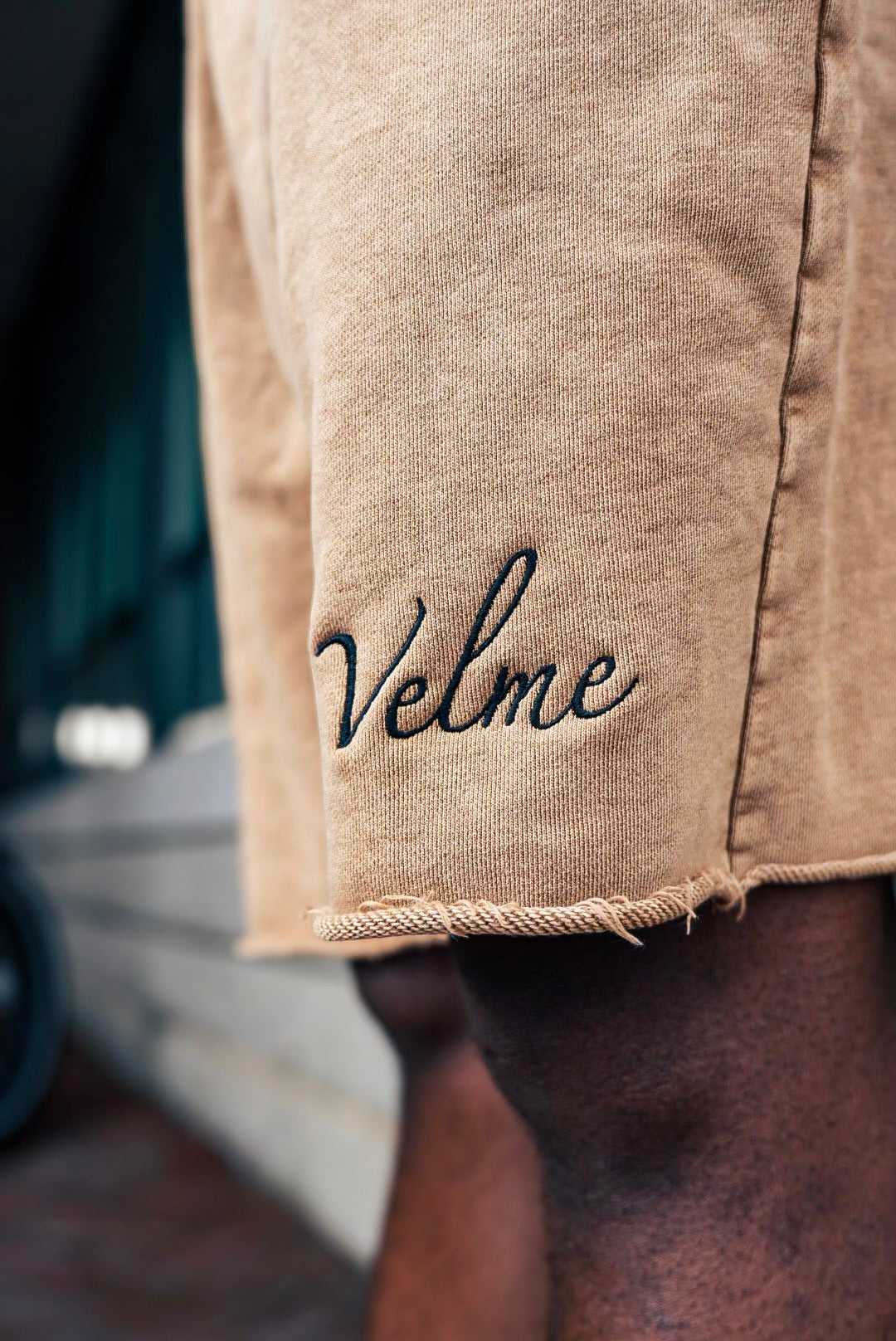 Velme “ abandoned “ short set.